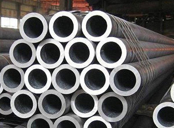 Nickel 201 Seamlesss Pipes ASTM A312 ASME SA312 Grade 304 by Scorodite
